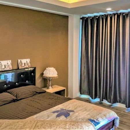 מלון בנגקוק Plearnwan Deluxe Mansion מראה חיצוני תמונה