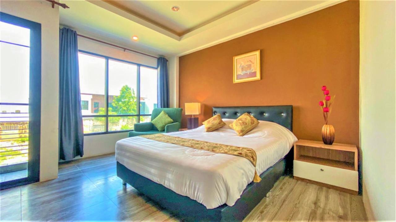 מלון בנגקוק Plearnwan Deluxe Mansion מראה חיצוני תמונה